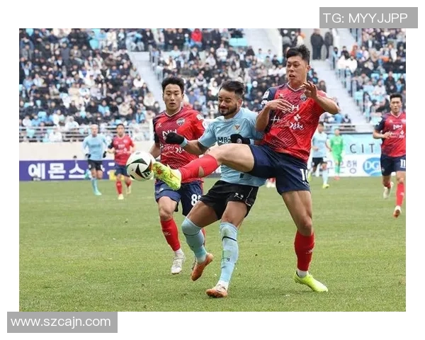 全北汽车与仁川联激战正酣谁能在这场对决中笑到最后