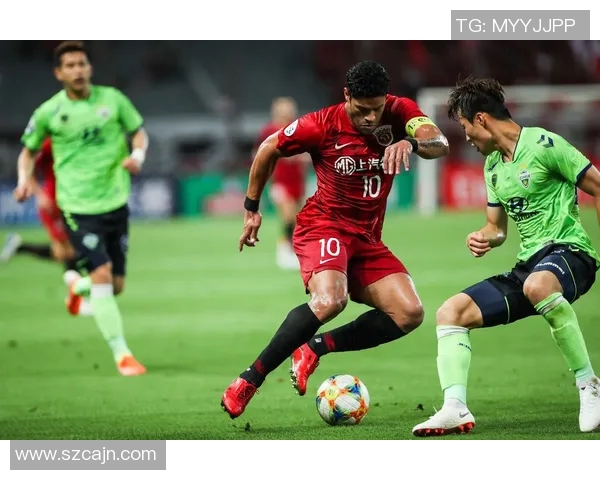 全北现代与上海上港的精彩对决在CCTV直播中全景呈现